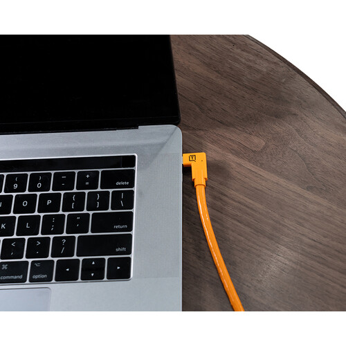 1023182_C.jpg - Tether Tools TetherPro Dual Right-Angle USB-C Cable 4.6 Metre Orange