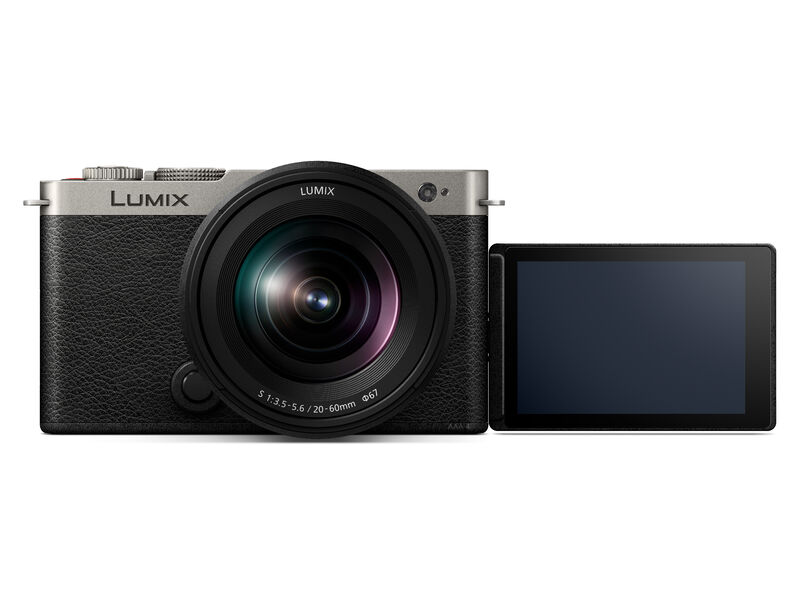 1022723_A.jpg - Panasonic Lumix S9 Mirrorless Camera with S 20-60mm f/3.5-5.6 Lens (Silver)